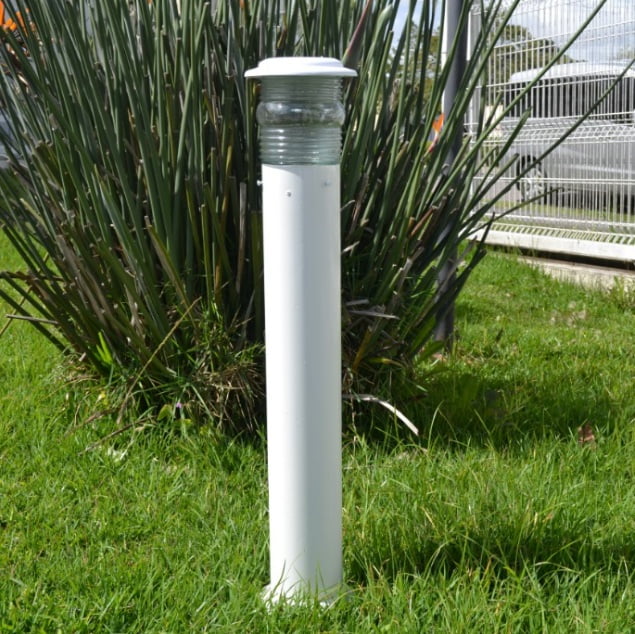 POSTE DE JARDIM TIMONEIRO PVC 1MT BRANCO